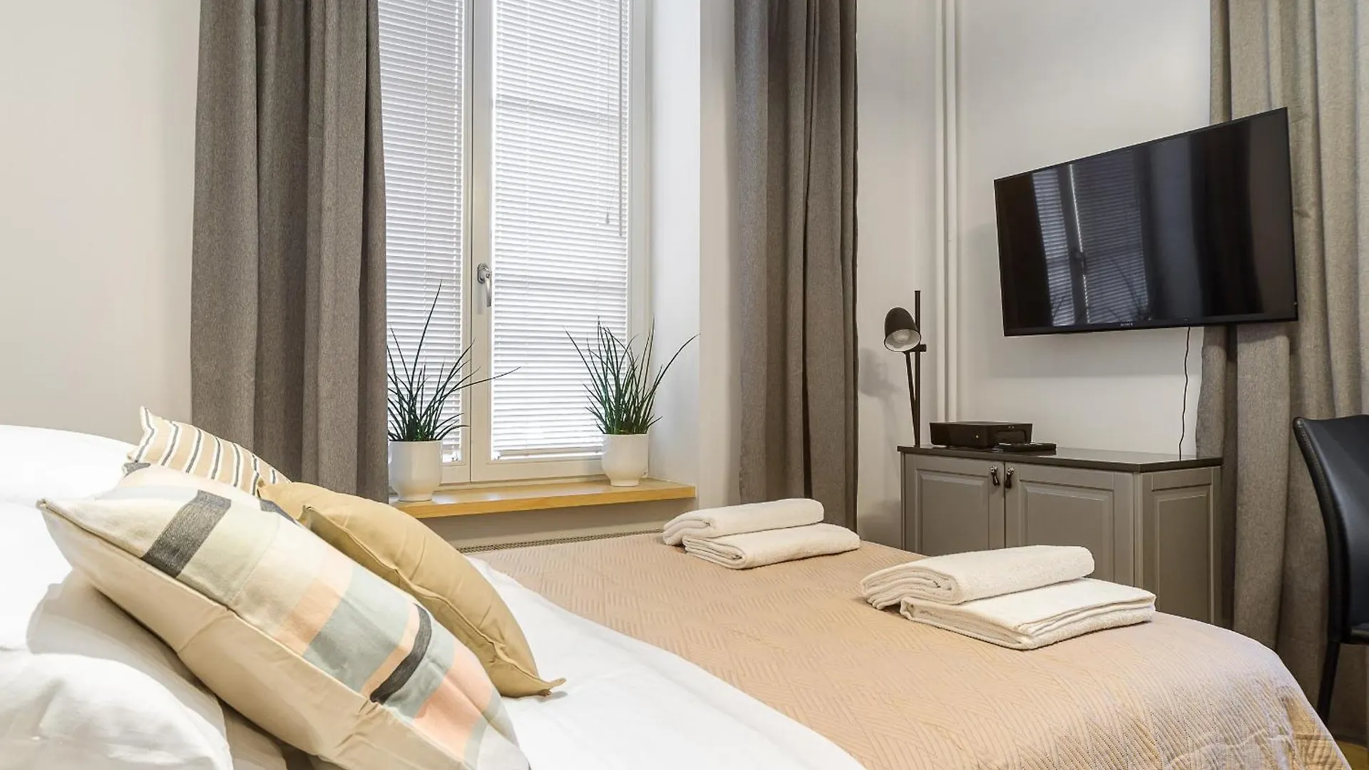 Warecka I Serviced Apartments Varsóvia