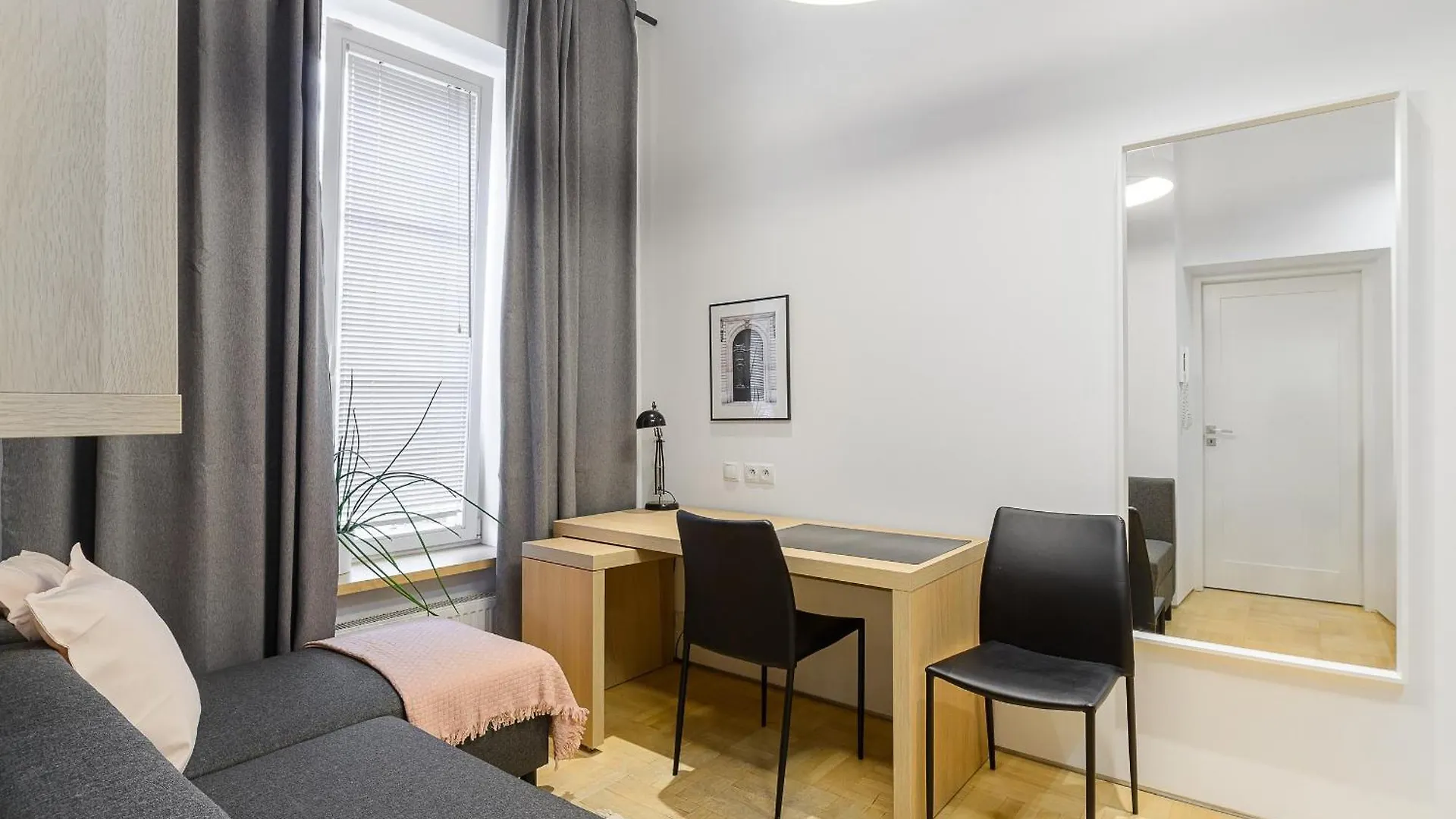 Warecka I Serviced Apartments Varšava