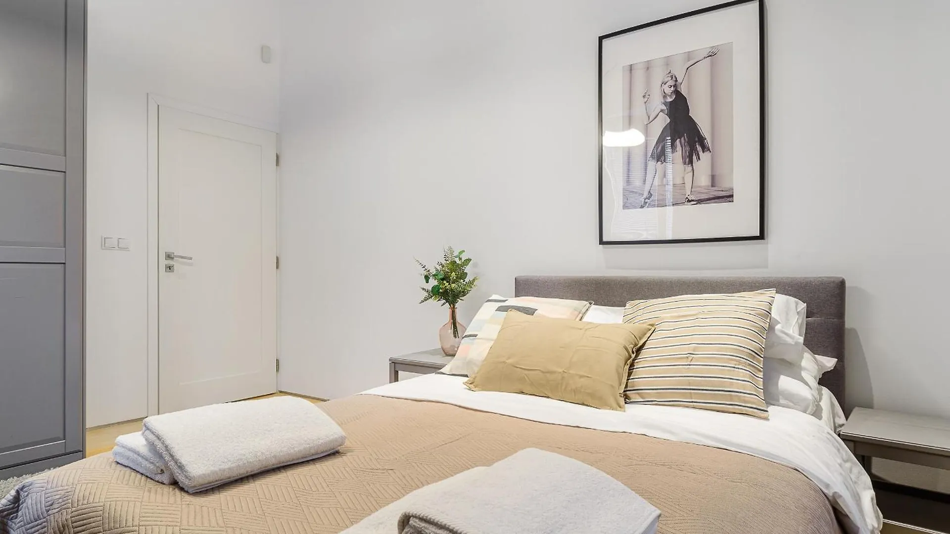 Warecka I Serviced Apartments Varšava